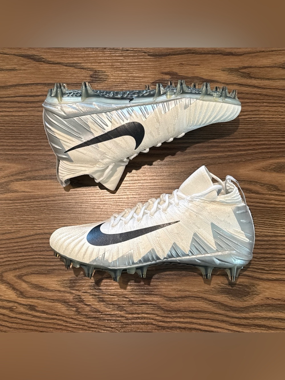 Size 10 Nike Alpha Menace Elite PF White/Silver Football Cleats 877140-100 NEW